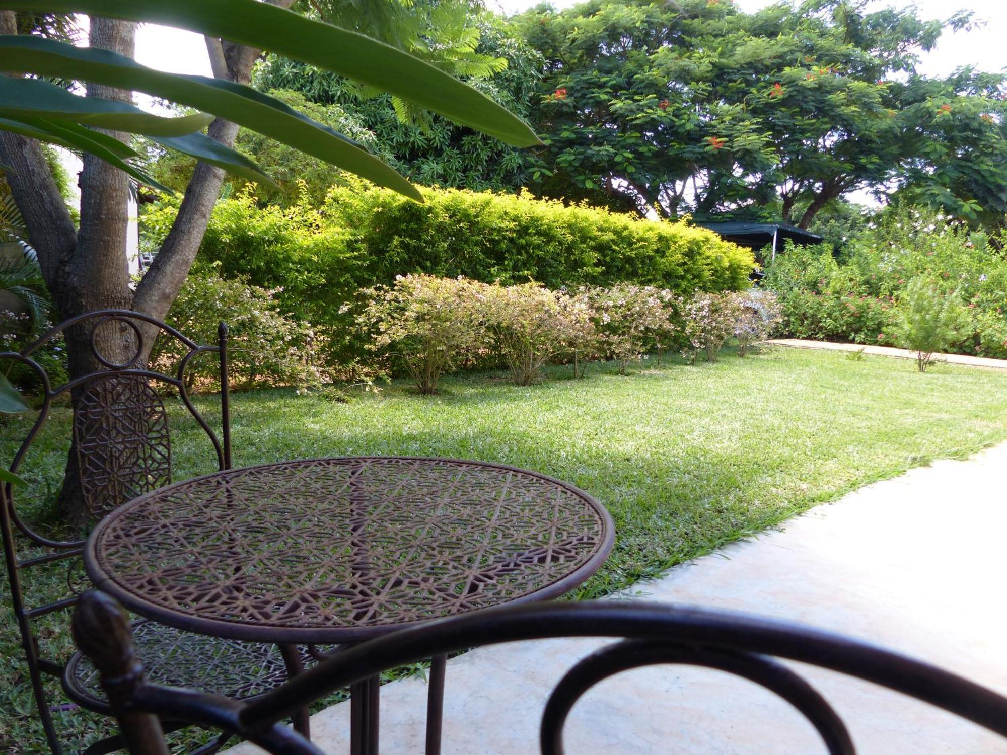 Ancha'S Oasis Otel Maputo Dış mekan fotoğraf